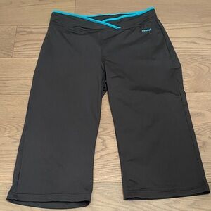 Reebok Dark Brown Fit and Flare Mid-Length Leggings with Blue Trim, Medium